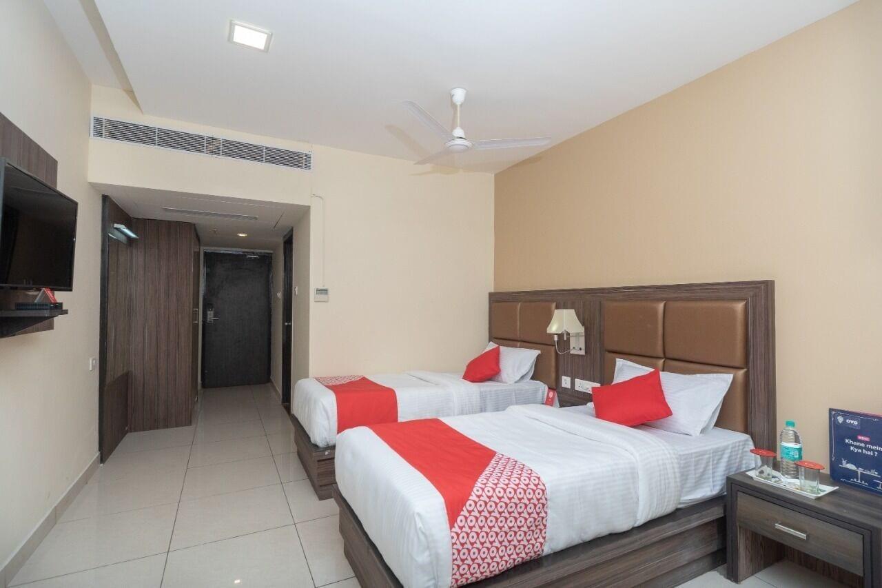 Plaza Hotel Trichy Tiruchirappalli Exterior photo